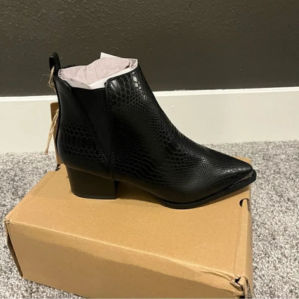 SEVEN7 Madison Python Pointed Bootie - Picture 9 of 15